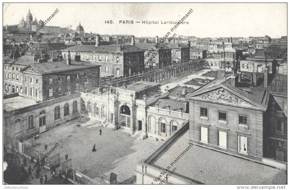 PARIS 10 eme arrondissement 75010 : Hopital Lariboisiere vue générale (aérienne ?) entrée et cours Sacré Coeur au fond