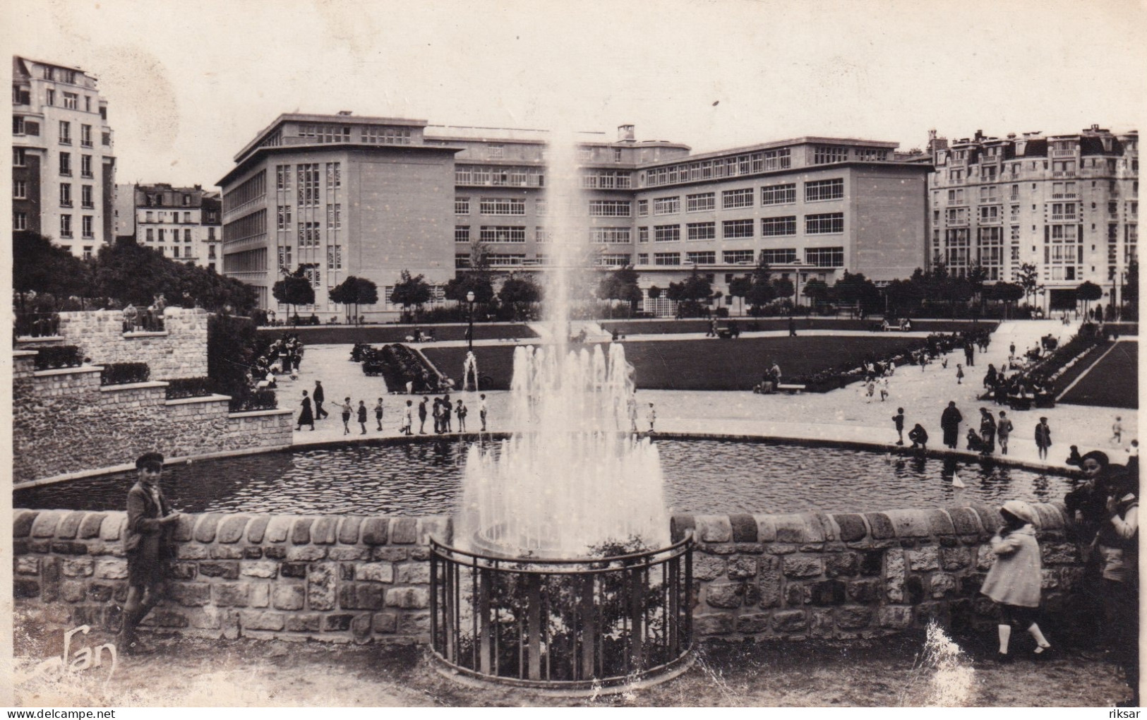 PARIS(15 em ARRONDISSEMENT)