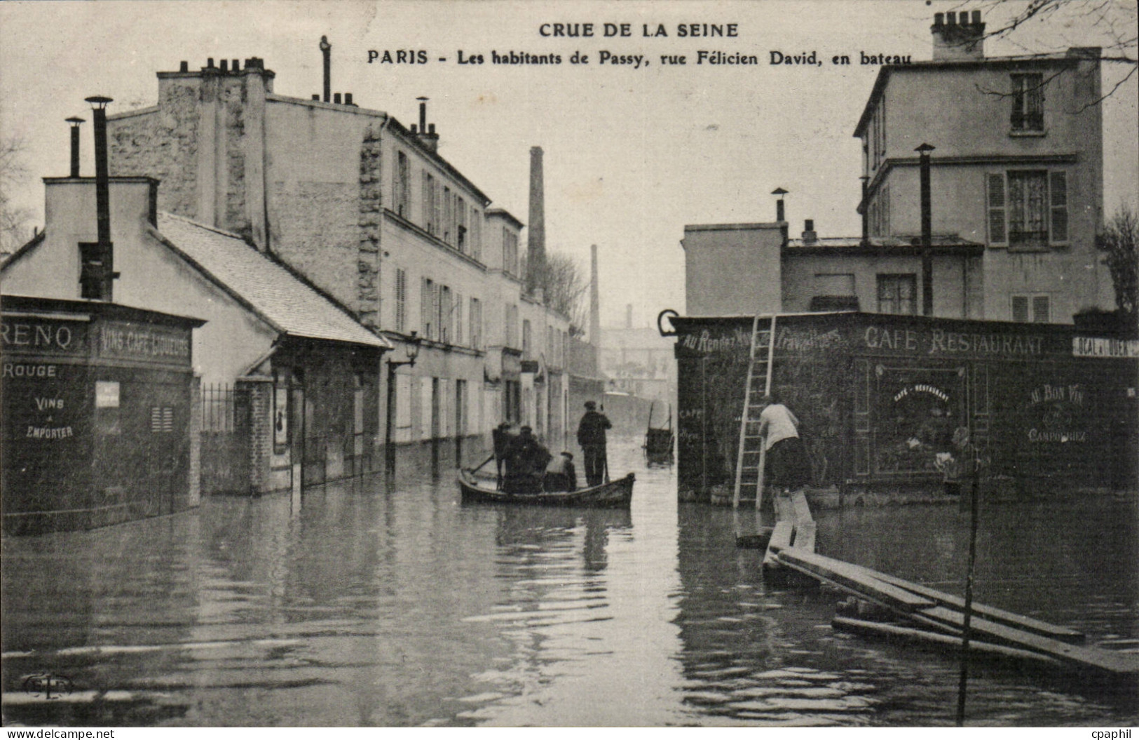 Paris 16 - Les Inondations de Paris 1910 - Les habitants de Passy - Rue Felicien David - CPA