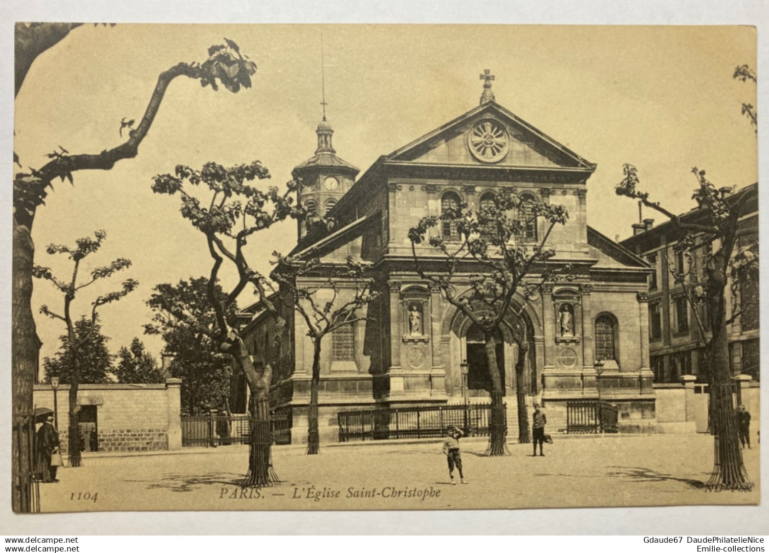 PARIS 19 - L'EGLISE SAINT CHRISTOPHE