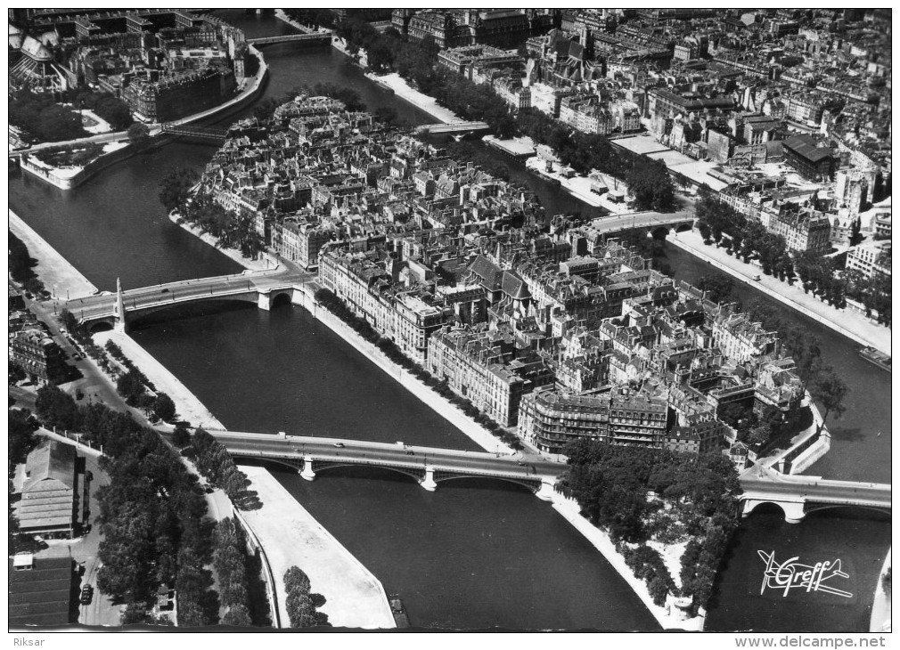 PARIS(4em ARRONDISSEMENT)