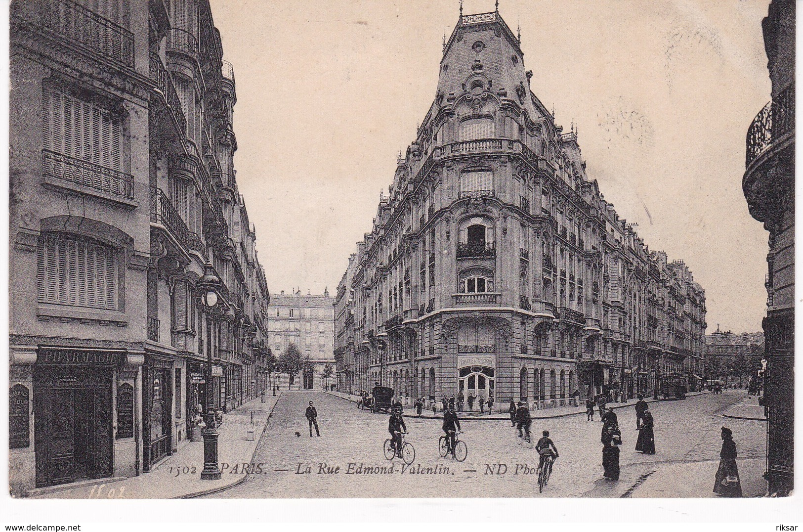 PARIS(7 em ARRONDISSEMENT)