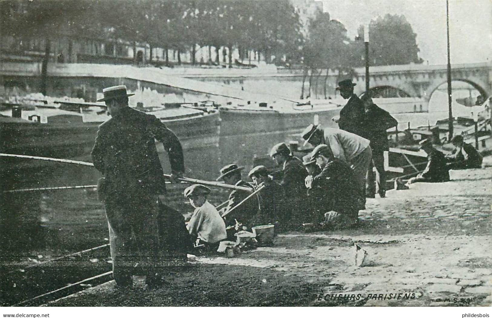 PARIS   ( berges de la seine  )  PECHEURS