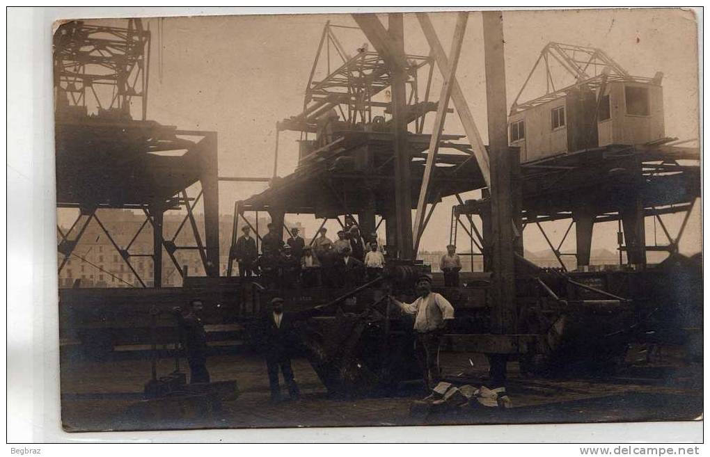 PARIS         BORDS DE SEINE  TRAVAUX   METIERS