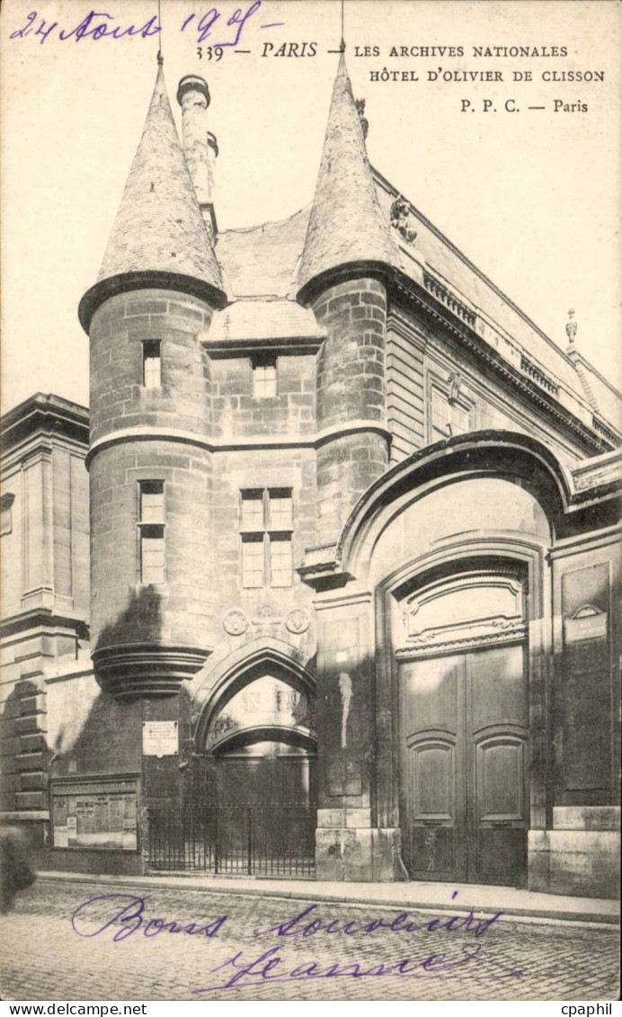 Paris CPA Les archives nationales Hotel d'Oliver de Clisson