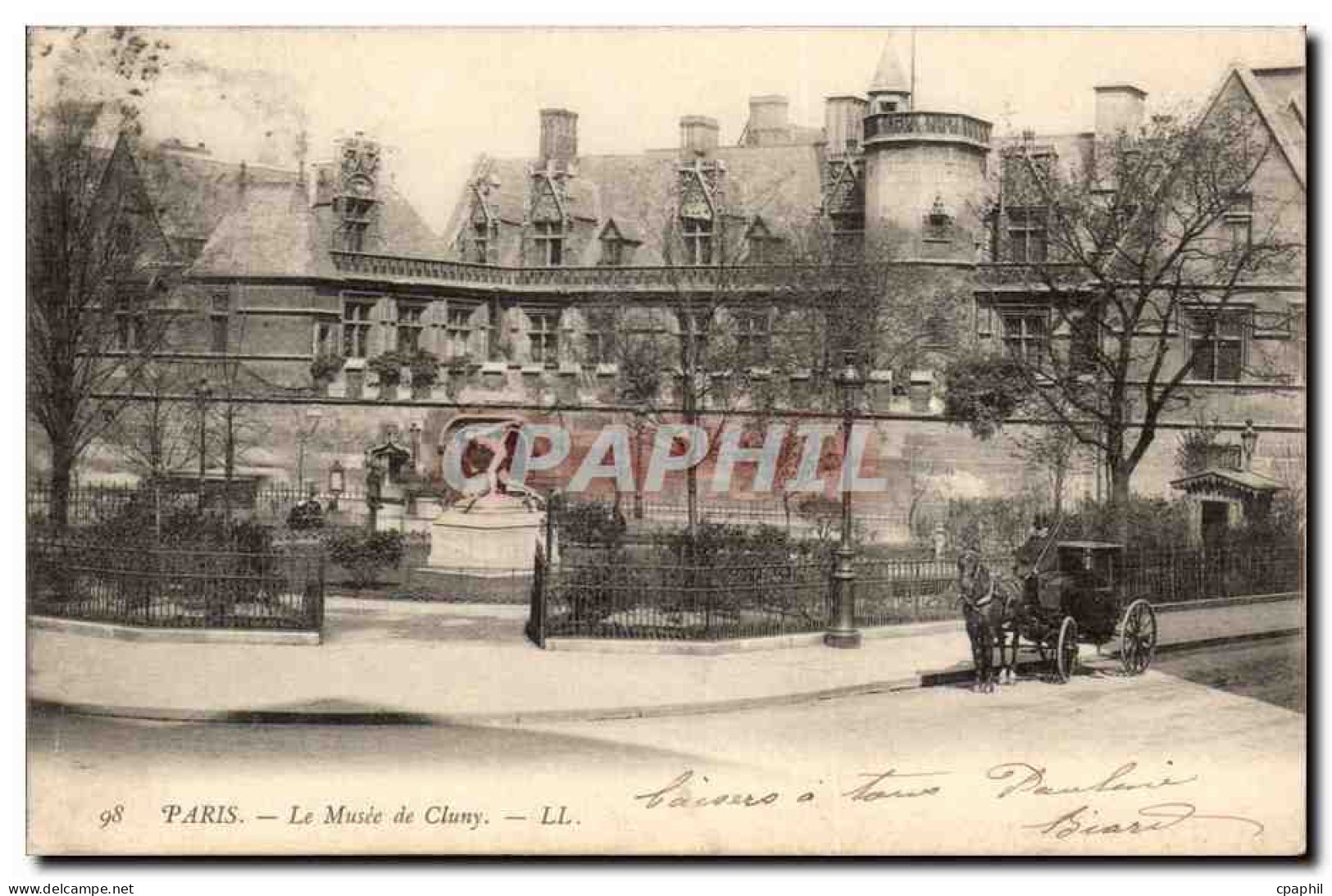Paris CPA Musee de Cluny (caleche)