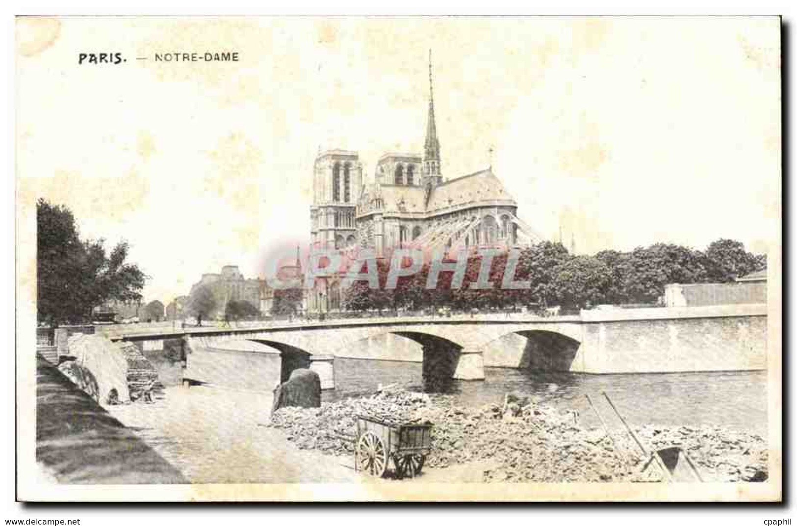 Paris CPA Notre Dame