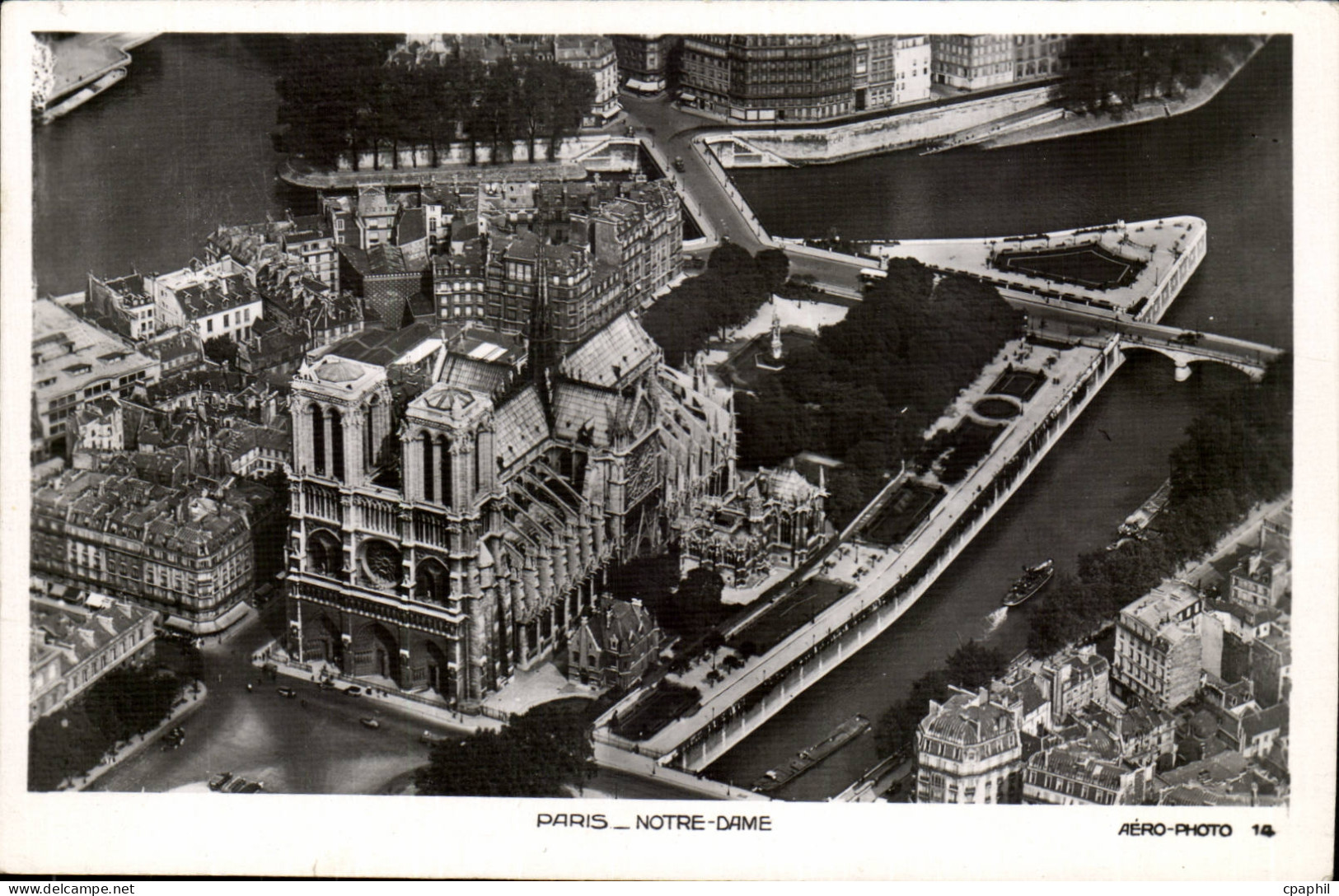 Paris CPA Notre Dame