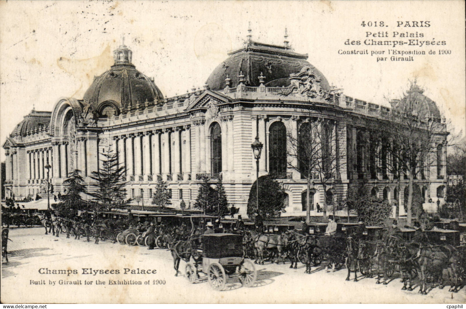Paris CPA Petit palais des Champs Elysees (fiacres caleches)