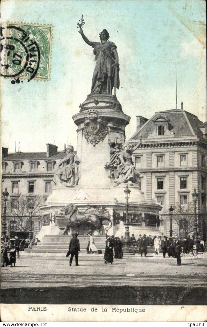 Paris CPA Statue de la Republique