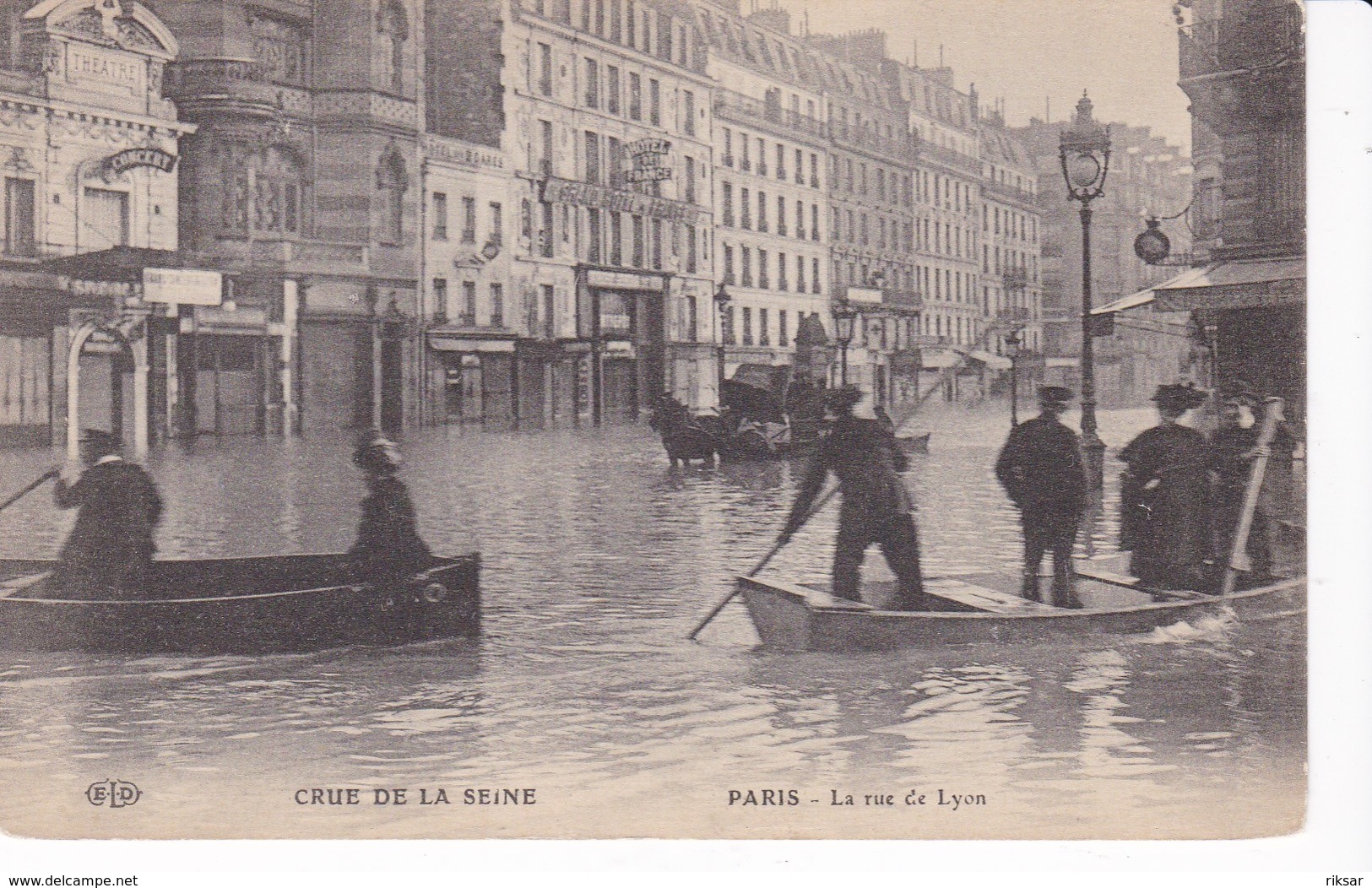 PARIS(INONDATION)
