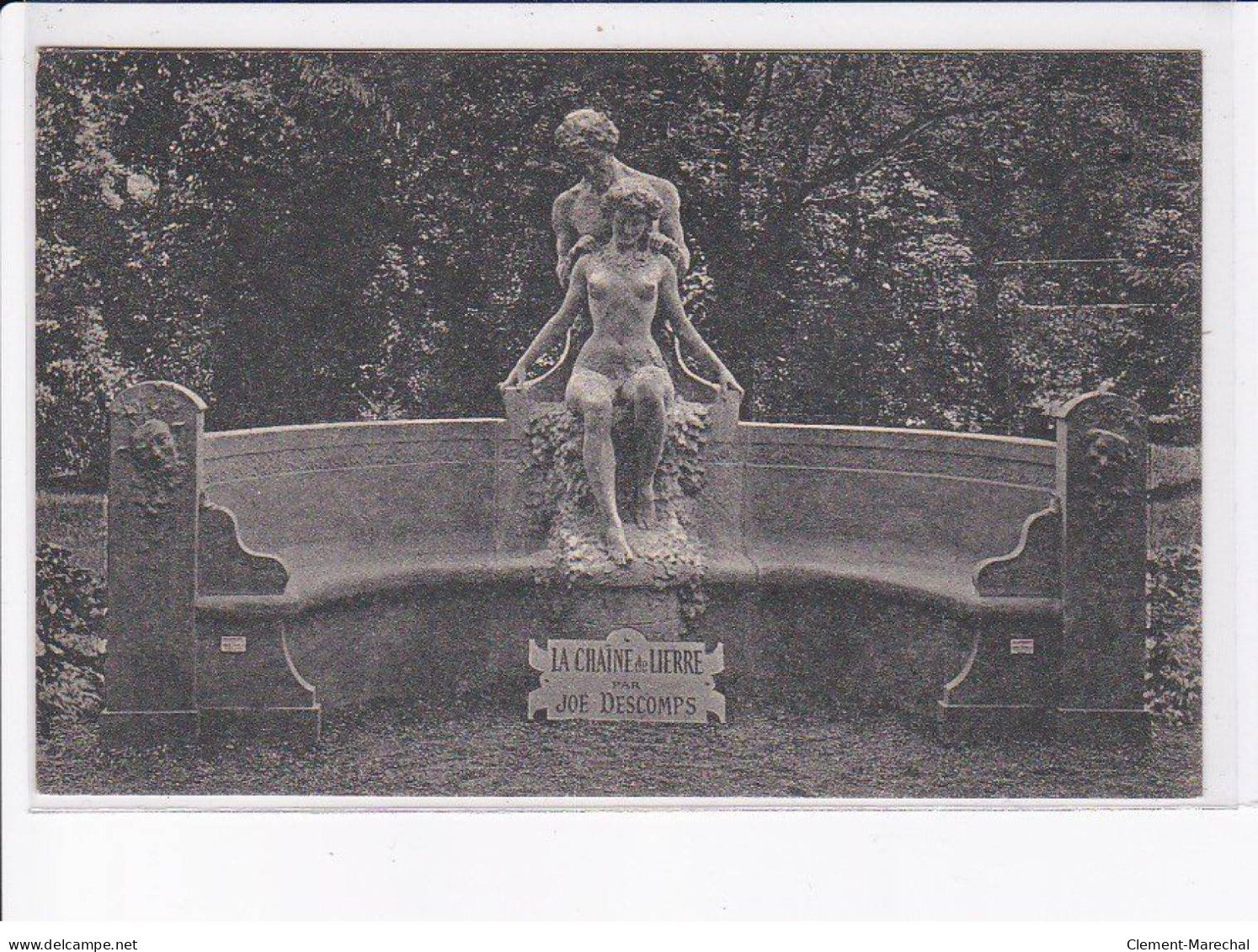 PARIS: la chaîne de lierre par Joe Descomps, décoration de parcs et jardins - très bon état