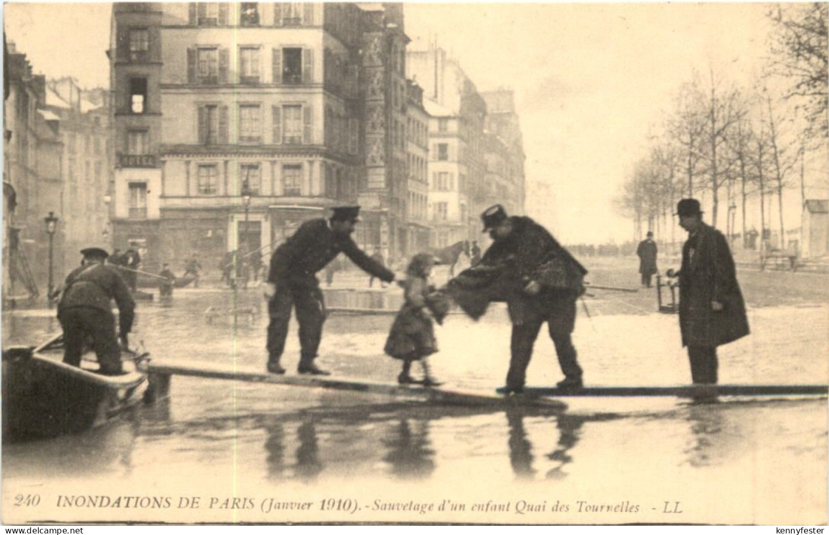 Paris - La Crue de la Seine 1910