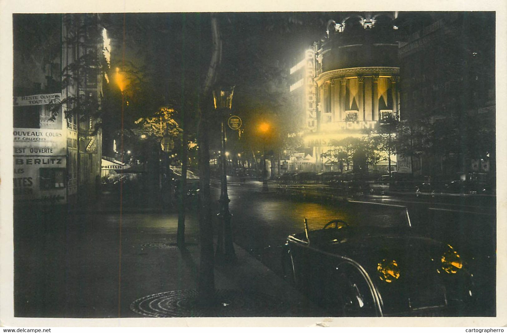 Paris la nuit les grands boulevards