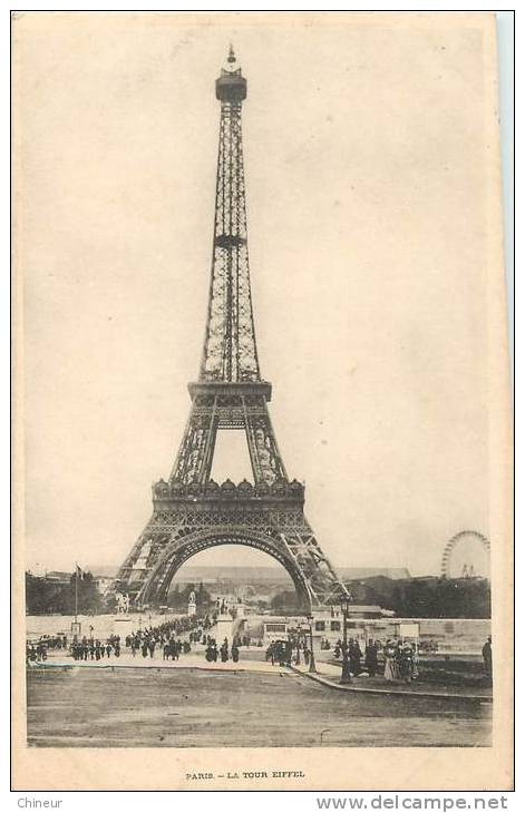 PARIS LA TOUR EIFFEL