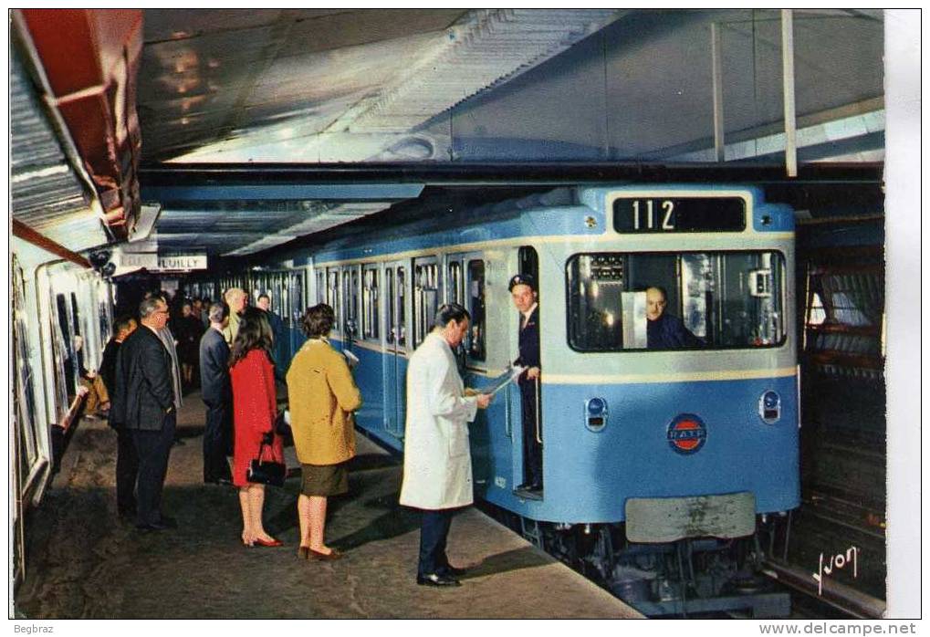 PARIS    METRO