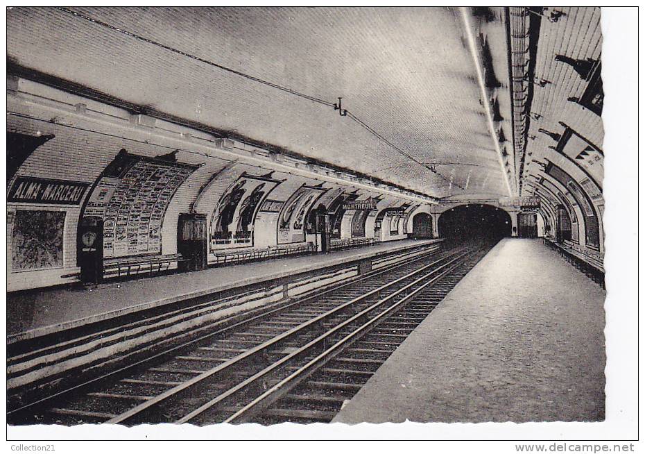 PARIS .... METRO ... ALMA MARCEAU