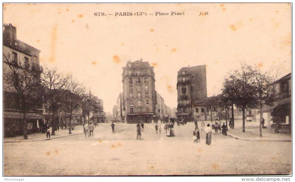 PARIS - Place Pinel