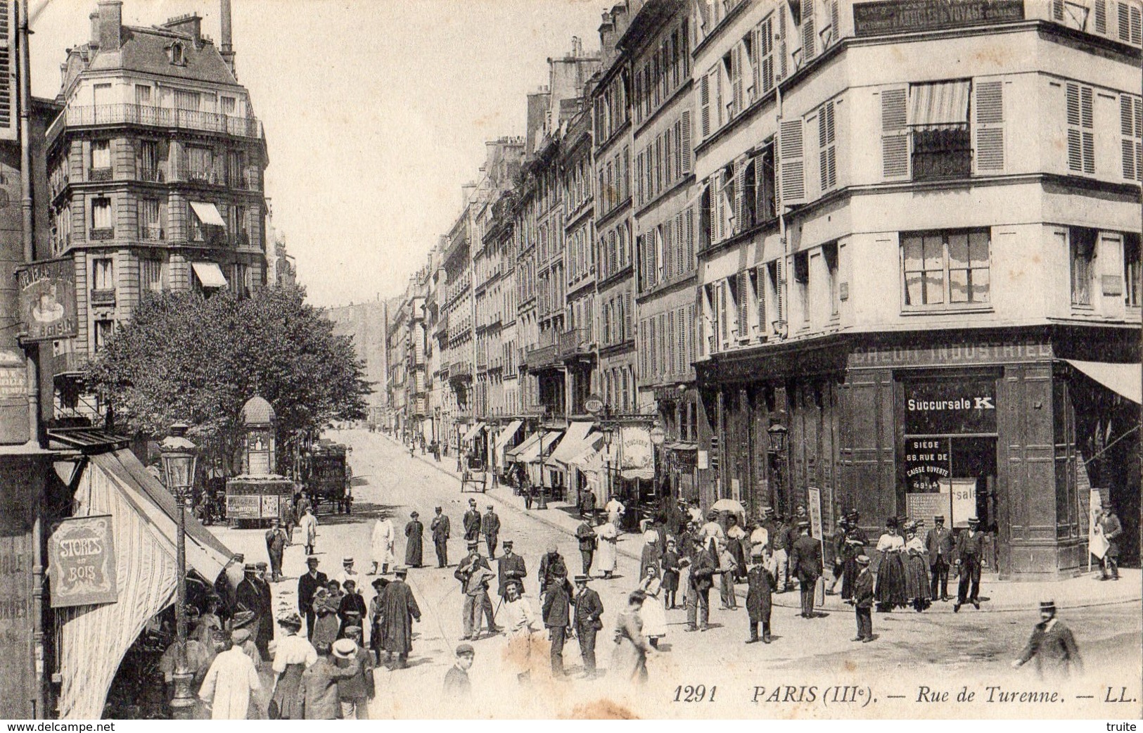 PARIS RUE DE TURENNE