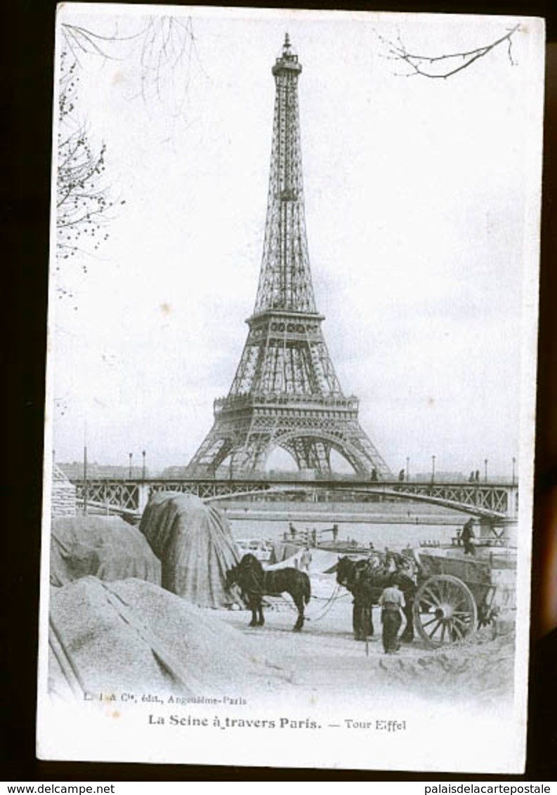 PARIS TOUR EFFEL ATTELAGE