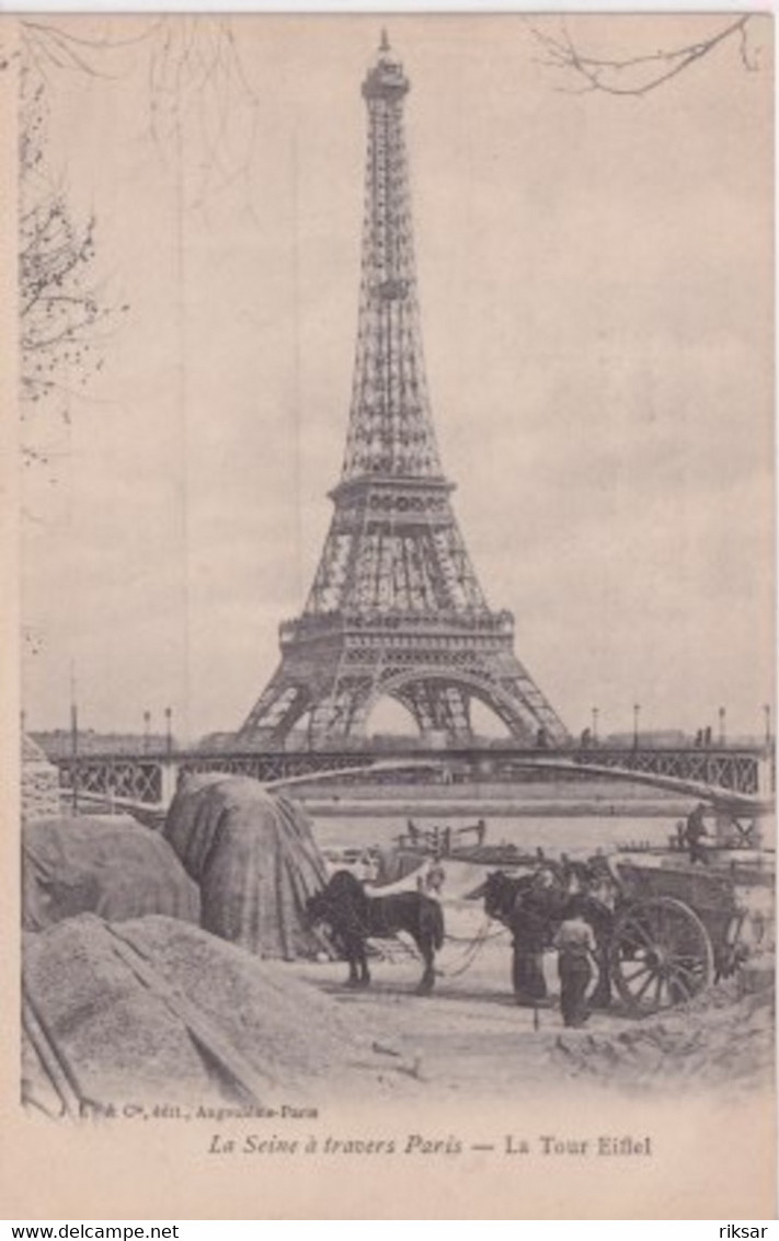 PARIS(TOUR EIFFEL) TRAVAUX