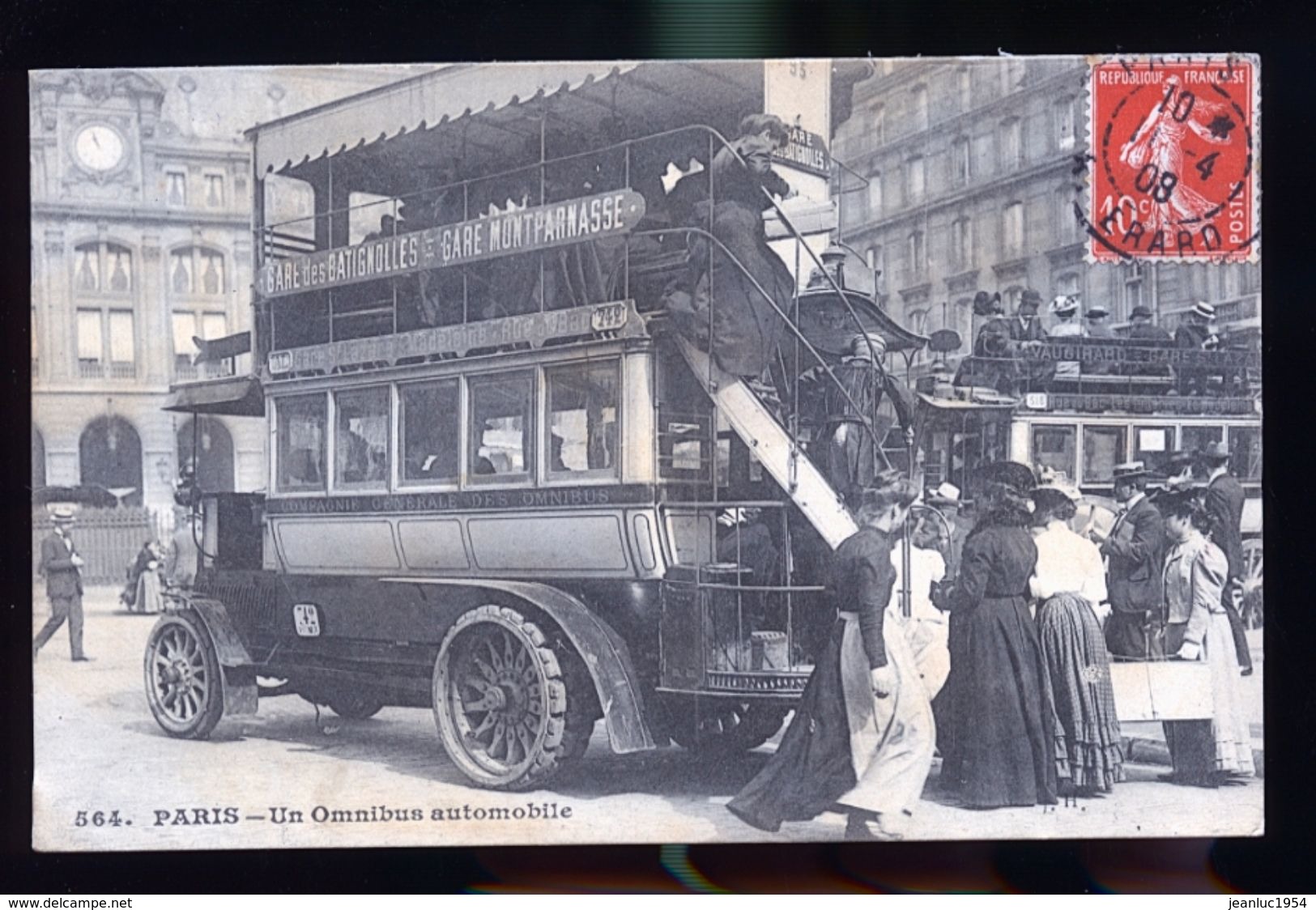 PARIS UN OMNIBUS AUTOMOBILE