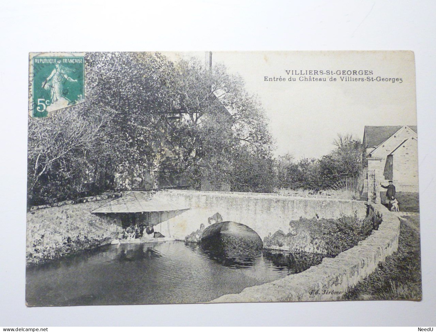 PAT - 4079  VILLIERS-SAINT-GEORGES  :  Entrée du Château de Villiers-Saint-Georges   XXX