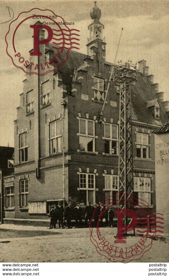 PAYS-BAS ZEVENAAR / Gemeentehuis