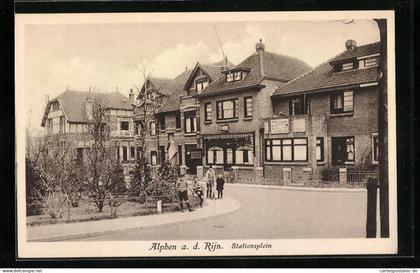 AK Alphen a. d. Rijn, Stationsplein