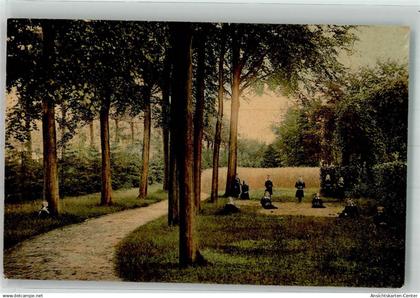 39764045 - Vught