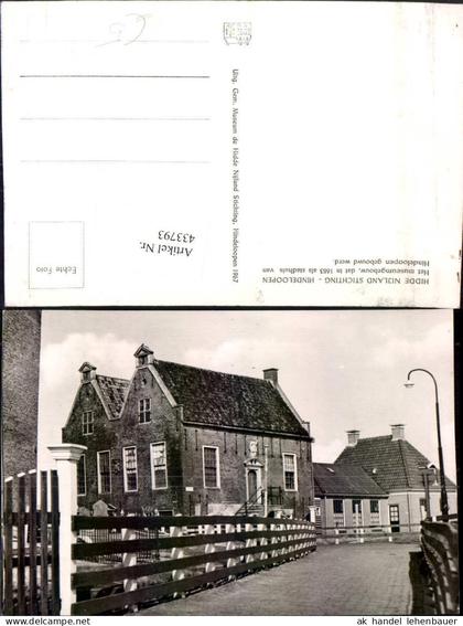 433793,Netherlands Hindeloopen Het museumgebouw Gebäude