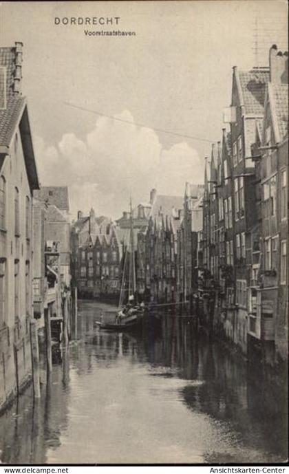 50462348 - Dordrecht