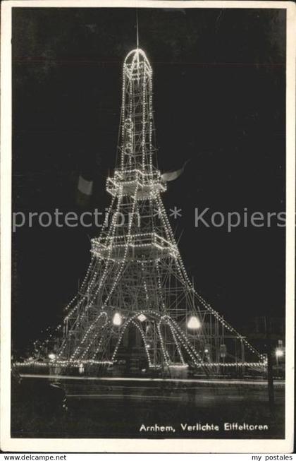 Arnhem Verlichte Eiffeltoren