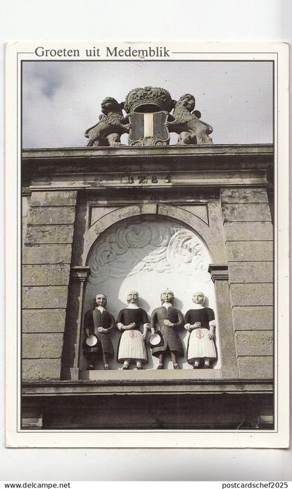 BF24137 medemblik weeshuispoort met weeskinderen  netherland  front/back image