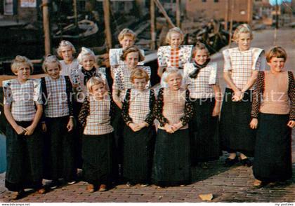 Bunschoten NL Schoolmeisjes