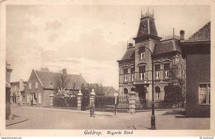 C194 Netherlands Geldrop Bogards Eind  vintage postcard