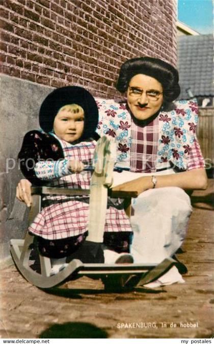 Spakenburg In de hobbel Trachten