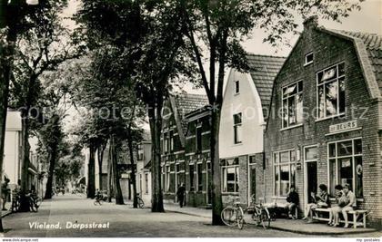 Vlieland NL Dorpstraat