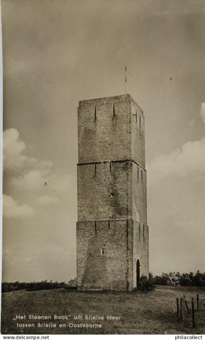 Tussen Brielle en Oostvoorne // Het Steenen Baak aan Brielle Meer 19??