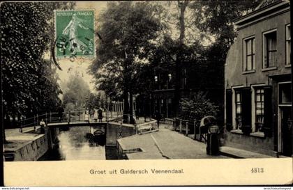 CPA Veenendaal Utrecht Niederlande, Geldersch Veenendaal, Straße, Kanal