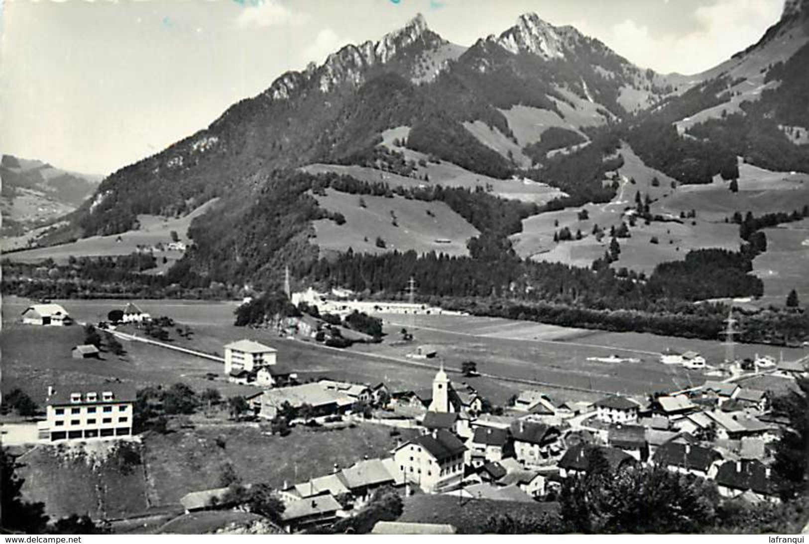 pays div- suisse -ref V490- enney - gruyere - dents de broc - du chamois - et du bourgoz -