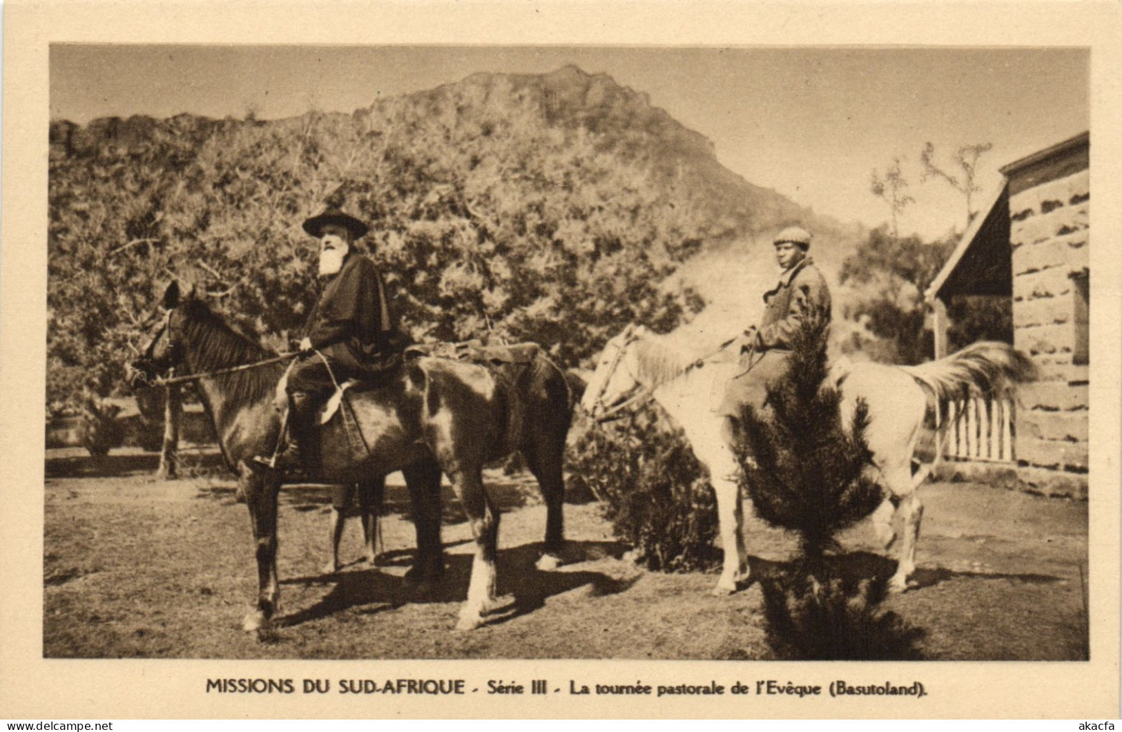 PC AFRICA LESOTHO BASUTOLAND MISSIONS EVEQUE VINTAGE POSTCARD (b64309)