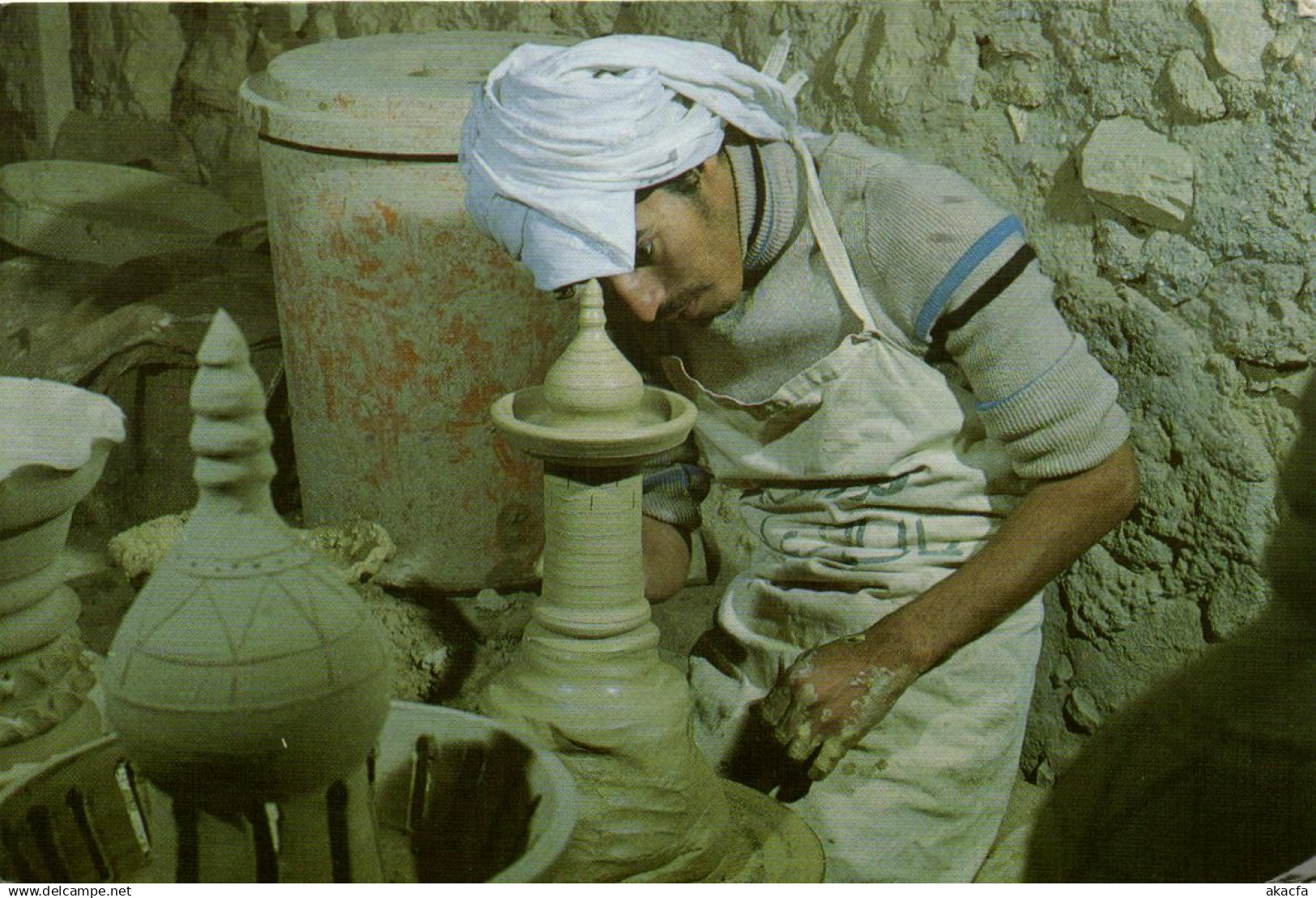 PC BAHRAIN, POTTER, Modern Postcard (b22458)