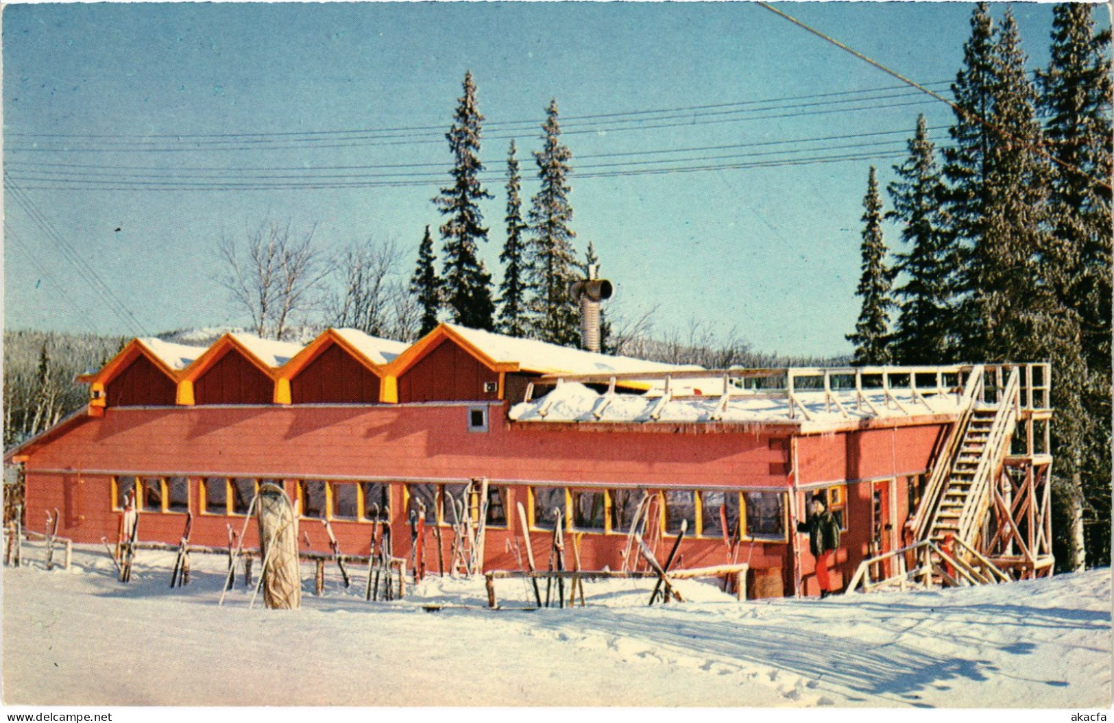 PC CANADA, NEWFOUNDLAND, LABRADOR CITY, SKI LODGE, Modern Postcard (b61856)