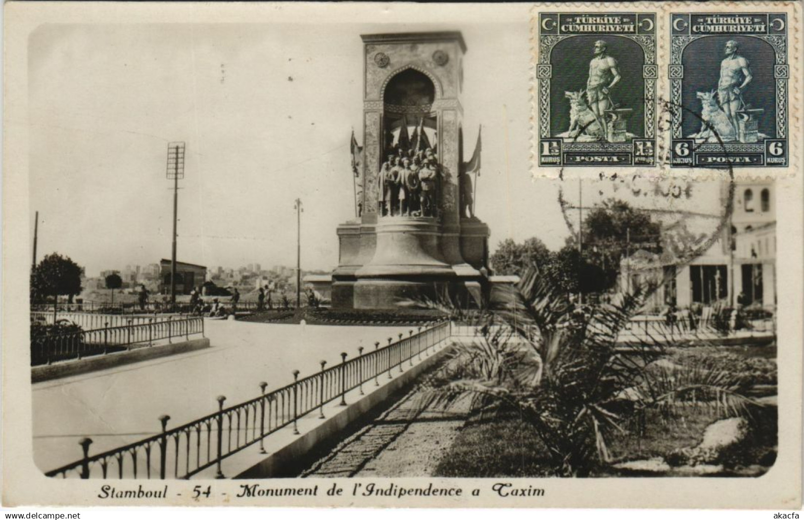 PC CONSTANTINOPLE, ISTAMBUL TAXIM MONUMENT INDEPENDENCE TURKEY (a20185)