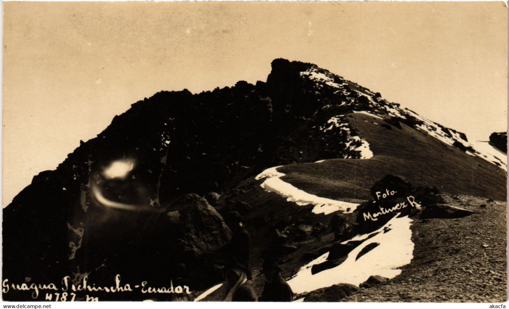 PC ECUADOR VULCAN REAL PHOTO POSTCARD (b68026)