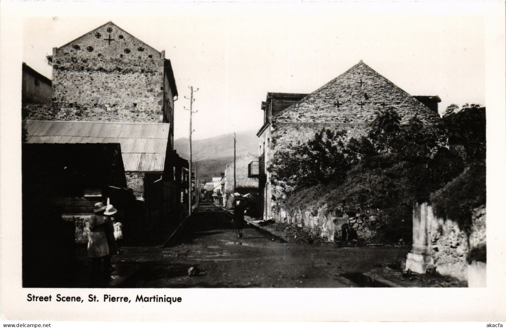 PC MARTINIQUE STREET SCENE, ST. PIERRE, MARTINIQUE (a79484)