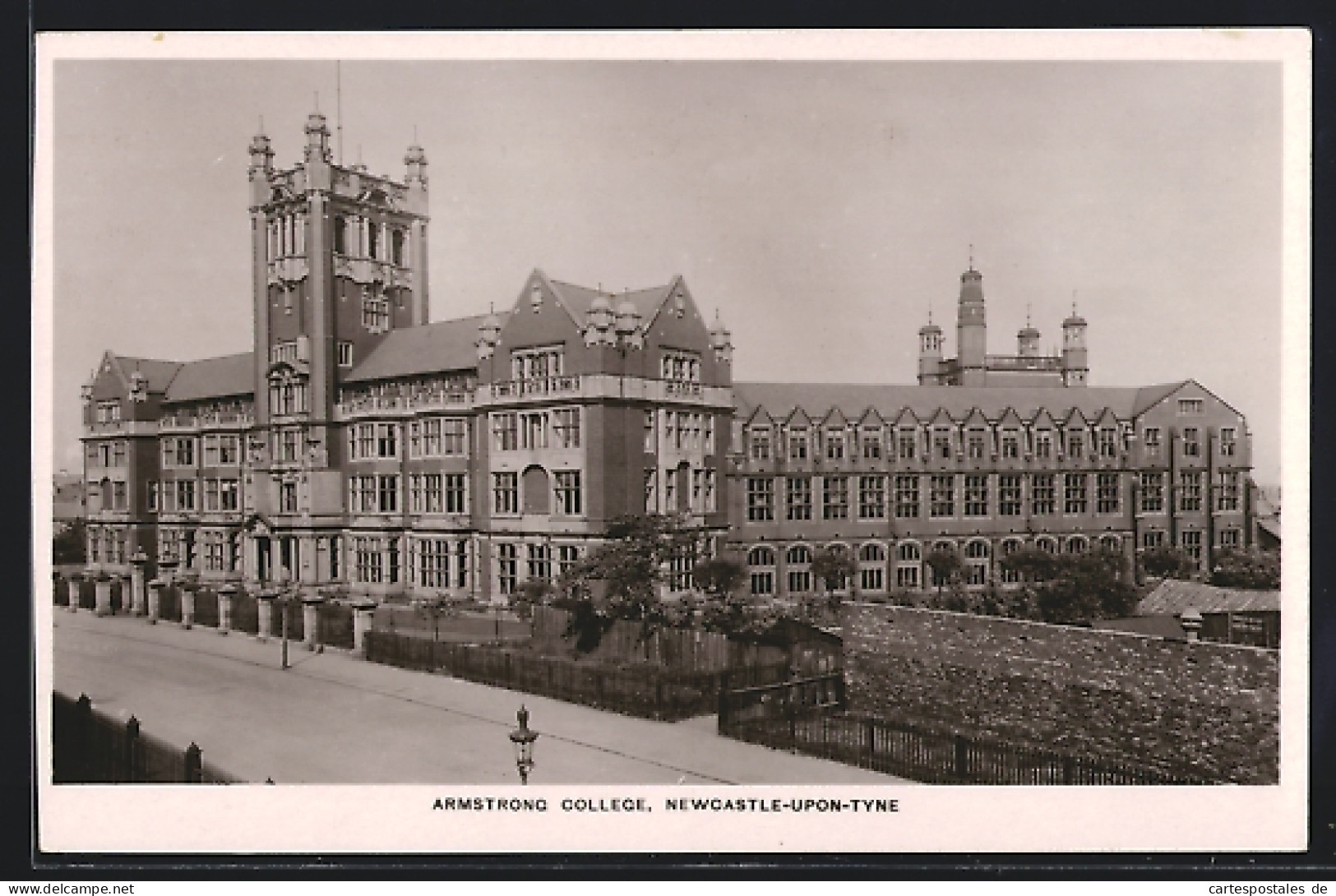 Pc Newcastle-upon-Tyne, Armstrong College