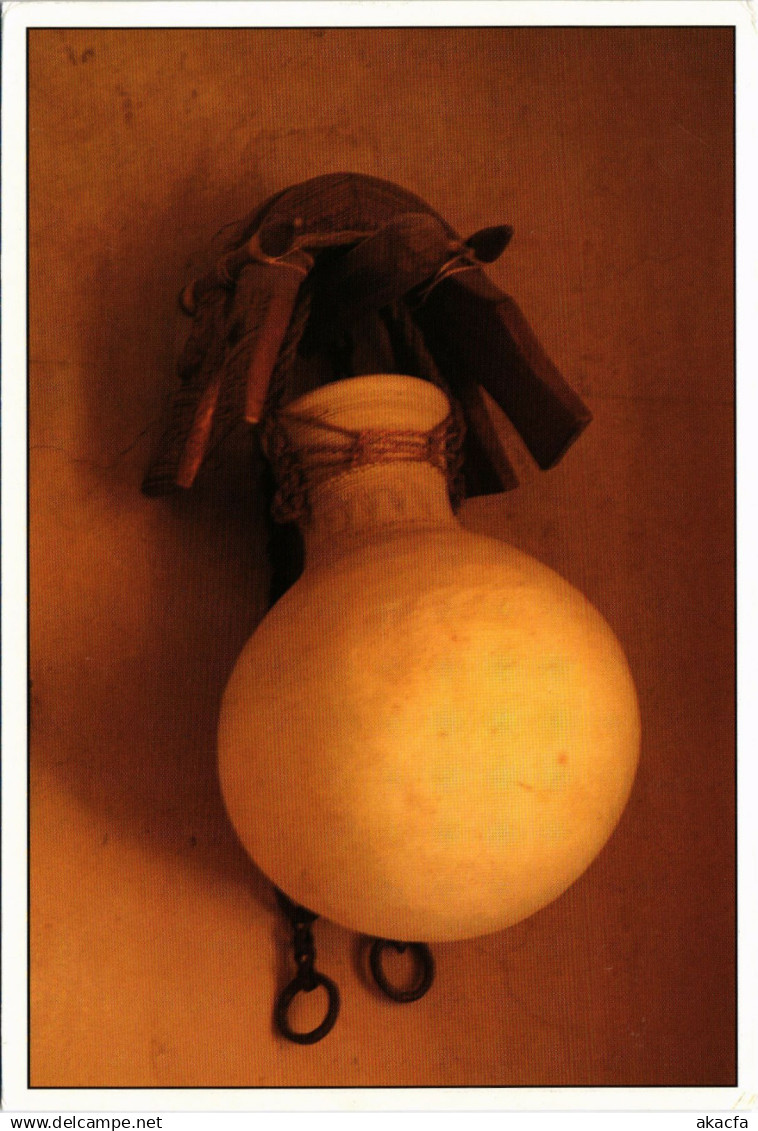 PC SULTANATE OF OMAN, TRADITIONAL OMANI POT, REAL PHOTO POSTCARD (b16339)