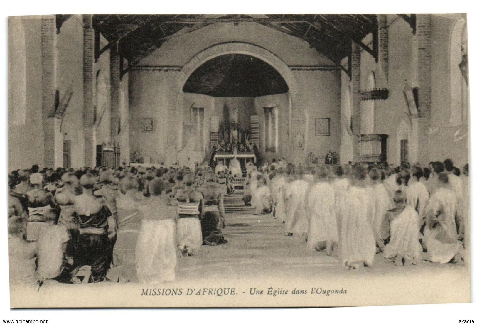 PC UGANDA, UNE ÉGLISE DANS L'OUGANDA, Vintage Postcard (b33613)